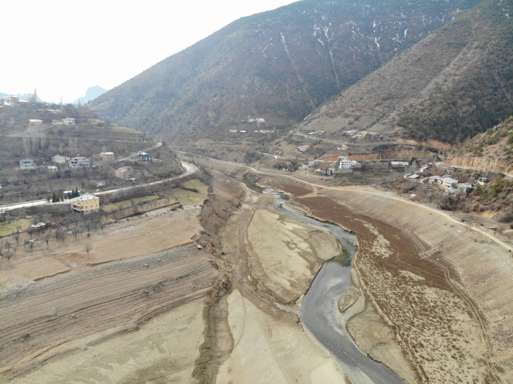 Torul Baraj Gölü’nde su seviyesi normale döndü 6