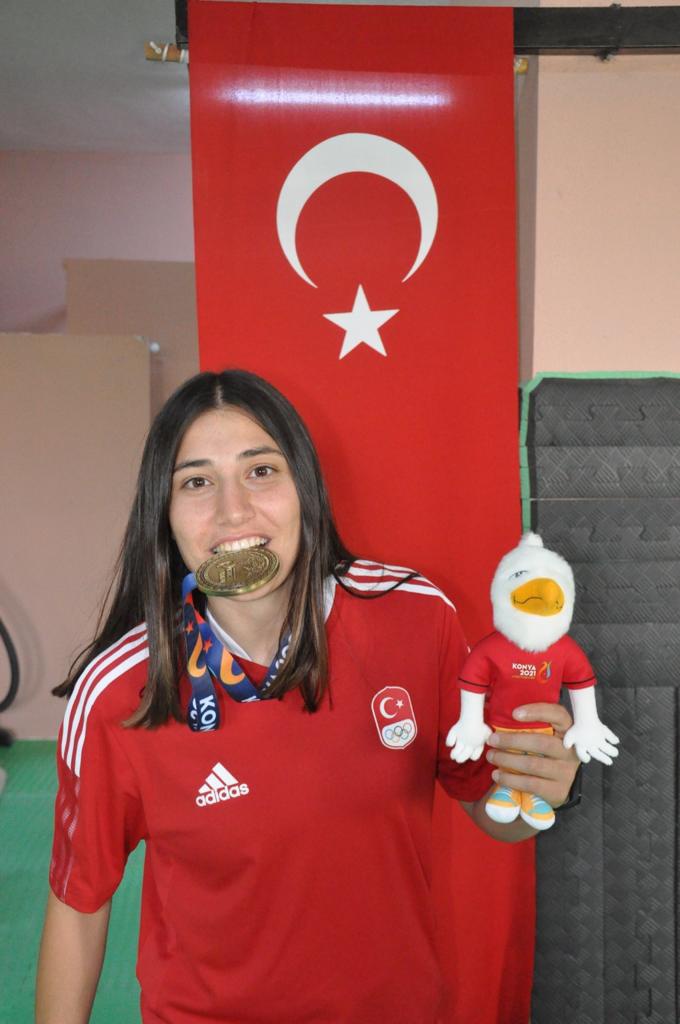 Yapamaz diyenlere aldırmadı, dünya şampiyonu oldu 1