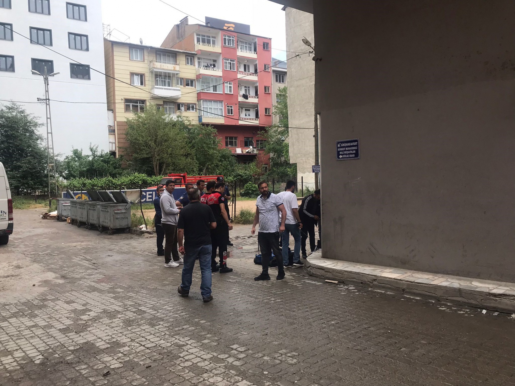 Gümüşhane'de şüpheli çanta alarmı 4