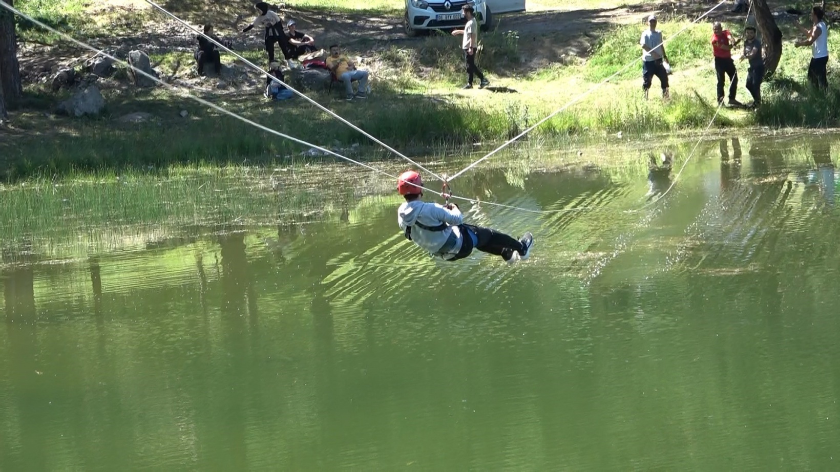 Altınpınar Gölü üzerinde arama kurtarma eğitimi aldılar 2