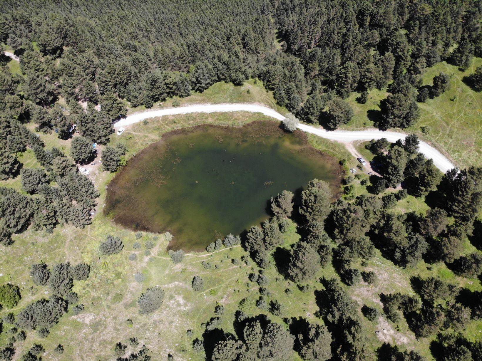 Altınpınar Gölü üzerinde arama kurtarma eğitimi aldılar 9