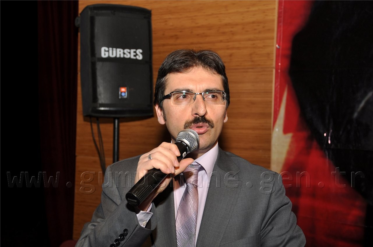 Gümüşhane'de Okullar Arası Şiir Yarışması Düzenlendi 4