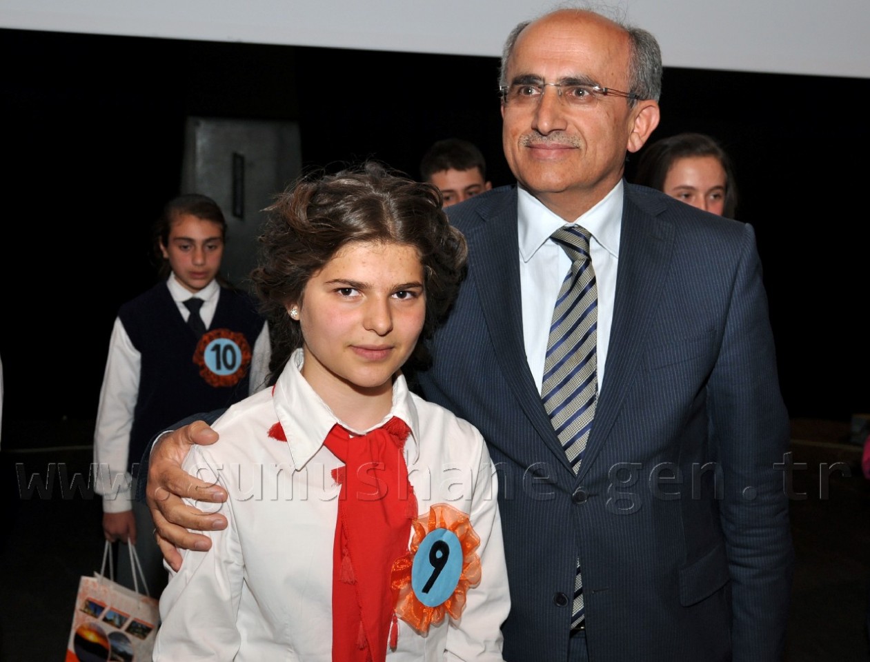 Gümüşhane Necip Fazıl'ı Unutmadı 11