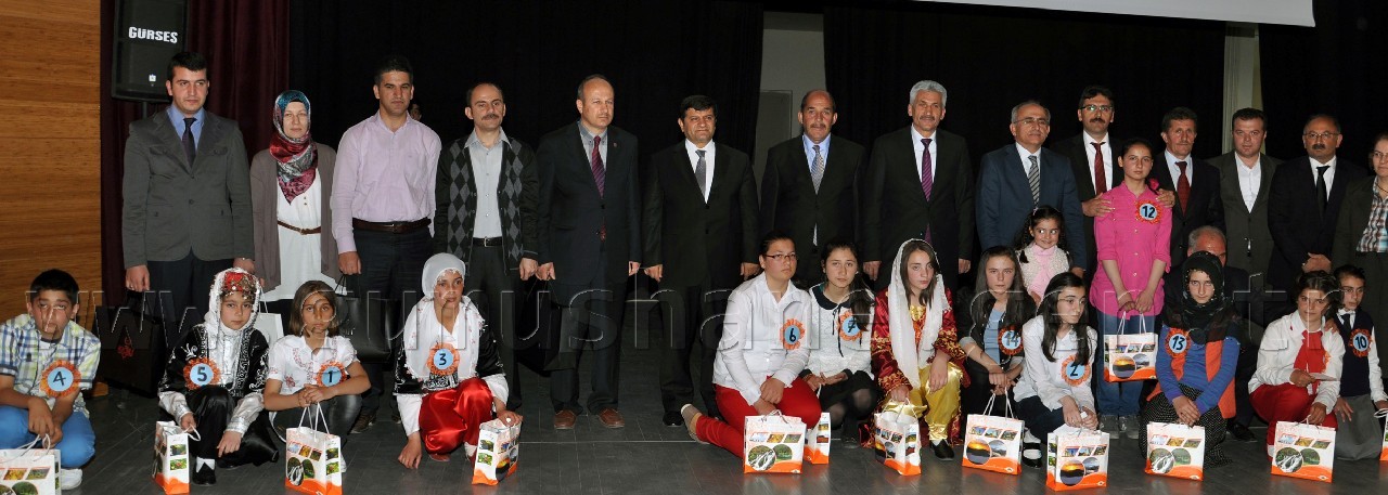 Gümüşhane Necip Fazıl'ı Unutmadı 15