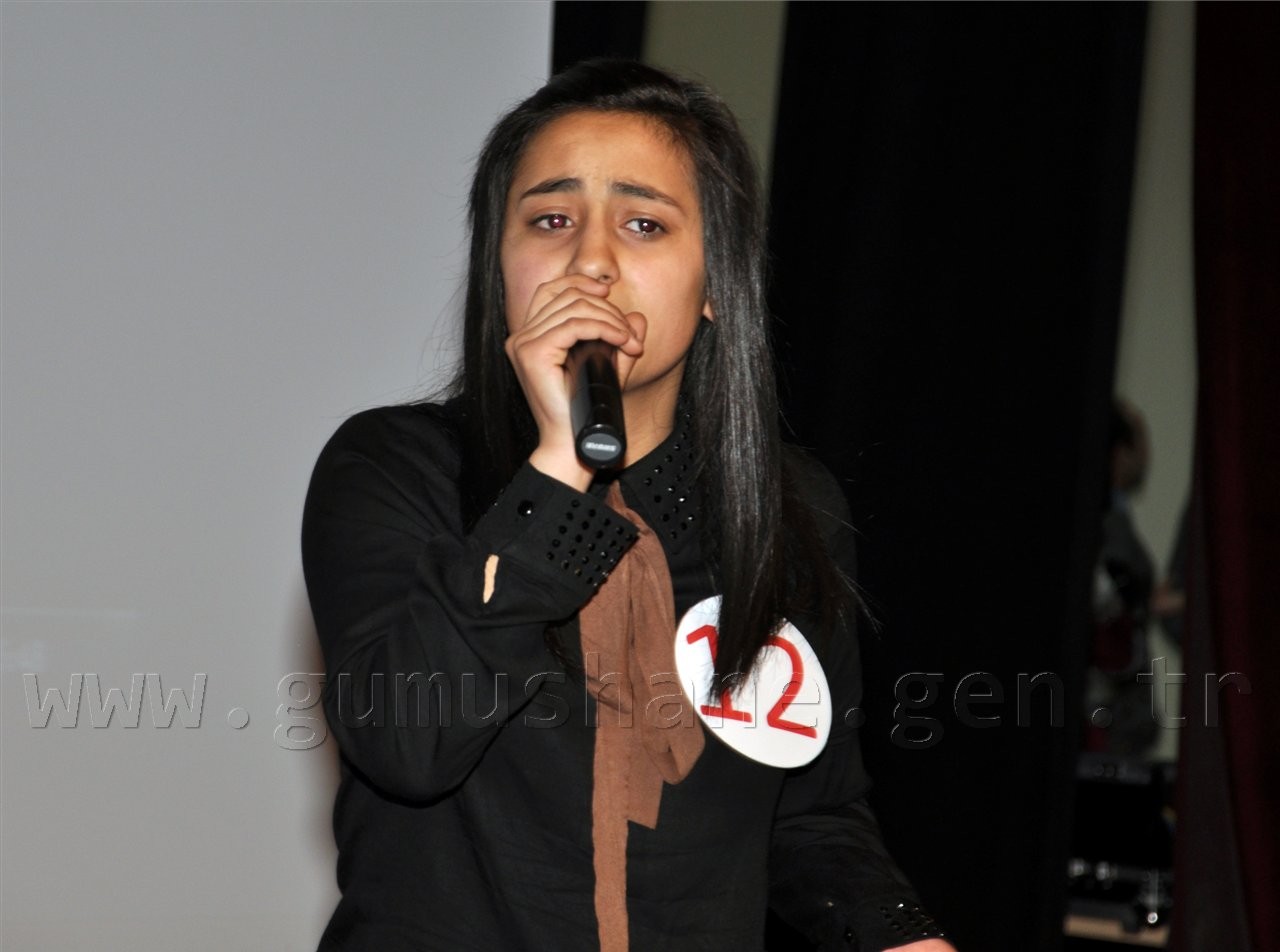 Gümüşhane'de Okullar Arası Şiir Yarışması Düzenlendi 18