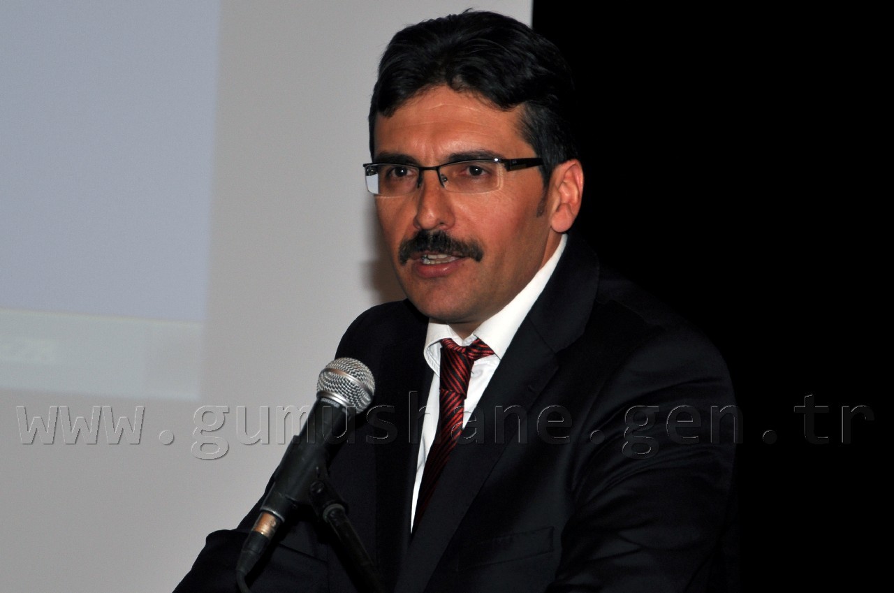 Gümüşhane Necip Fazıl'ı Unutmadı 1