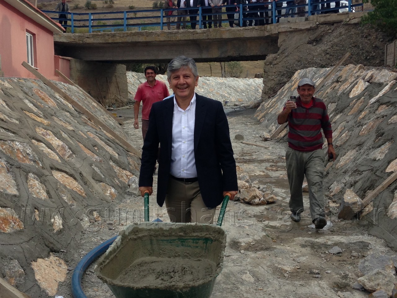 'Sözünün Erisin Vekilim' 1