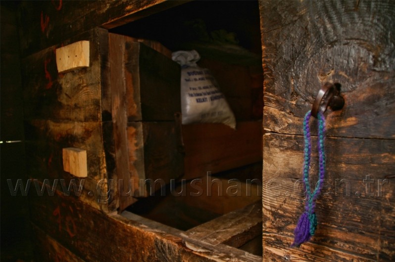 Ahşap Mimarinin Kaybolan Örnekleri:  Yücebelen Köyü Ambarları 9