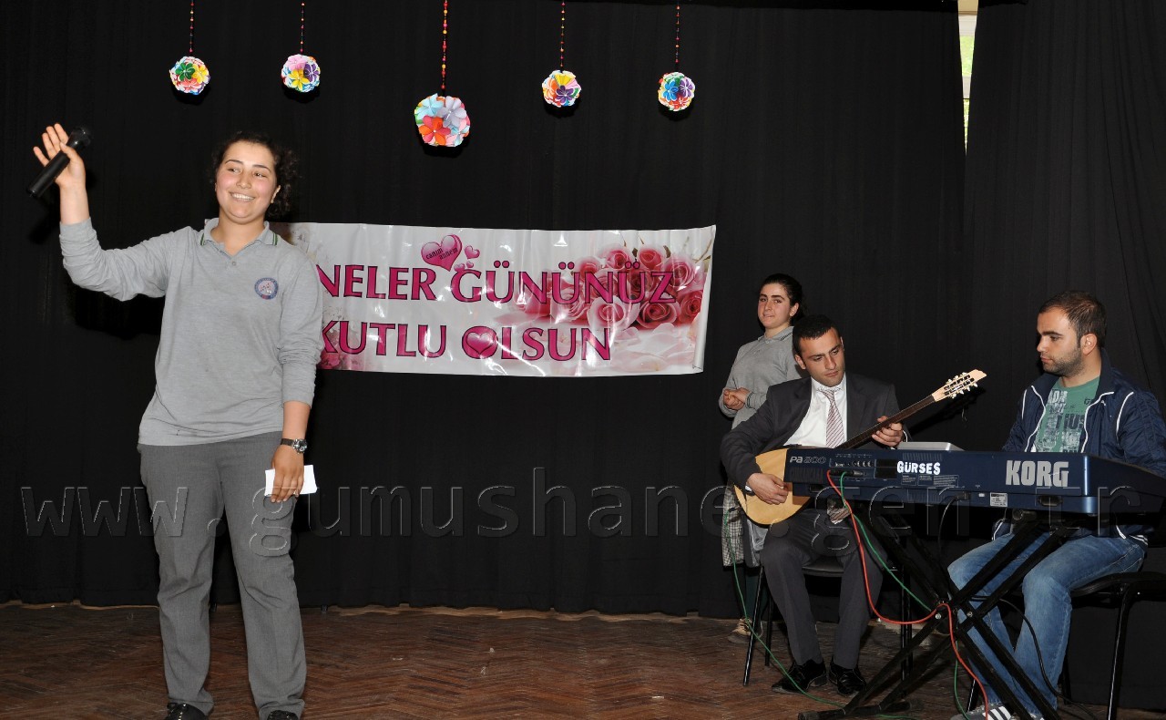 Geleceğin Annelerinden Anneler Günü Programı 10