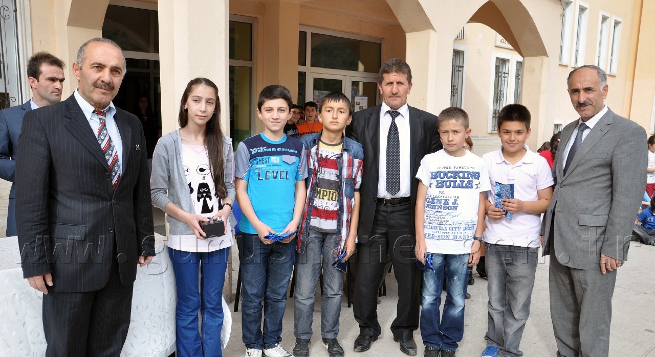 Öğretmen ve Öğrencilerin Duyarlılığı     7