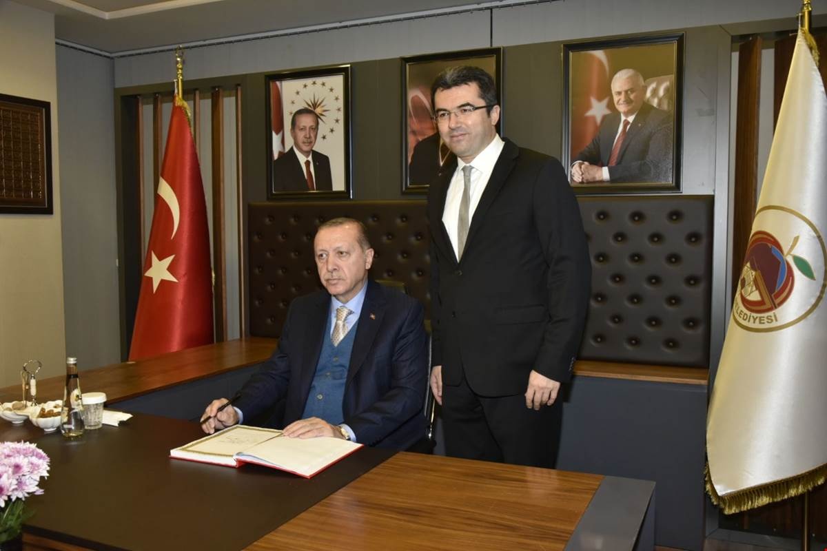 Cumhurbaşkanı Erdoğan'dan Başkan Çimen'e ziyaret  21