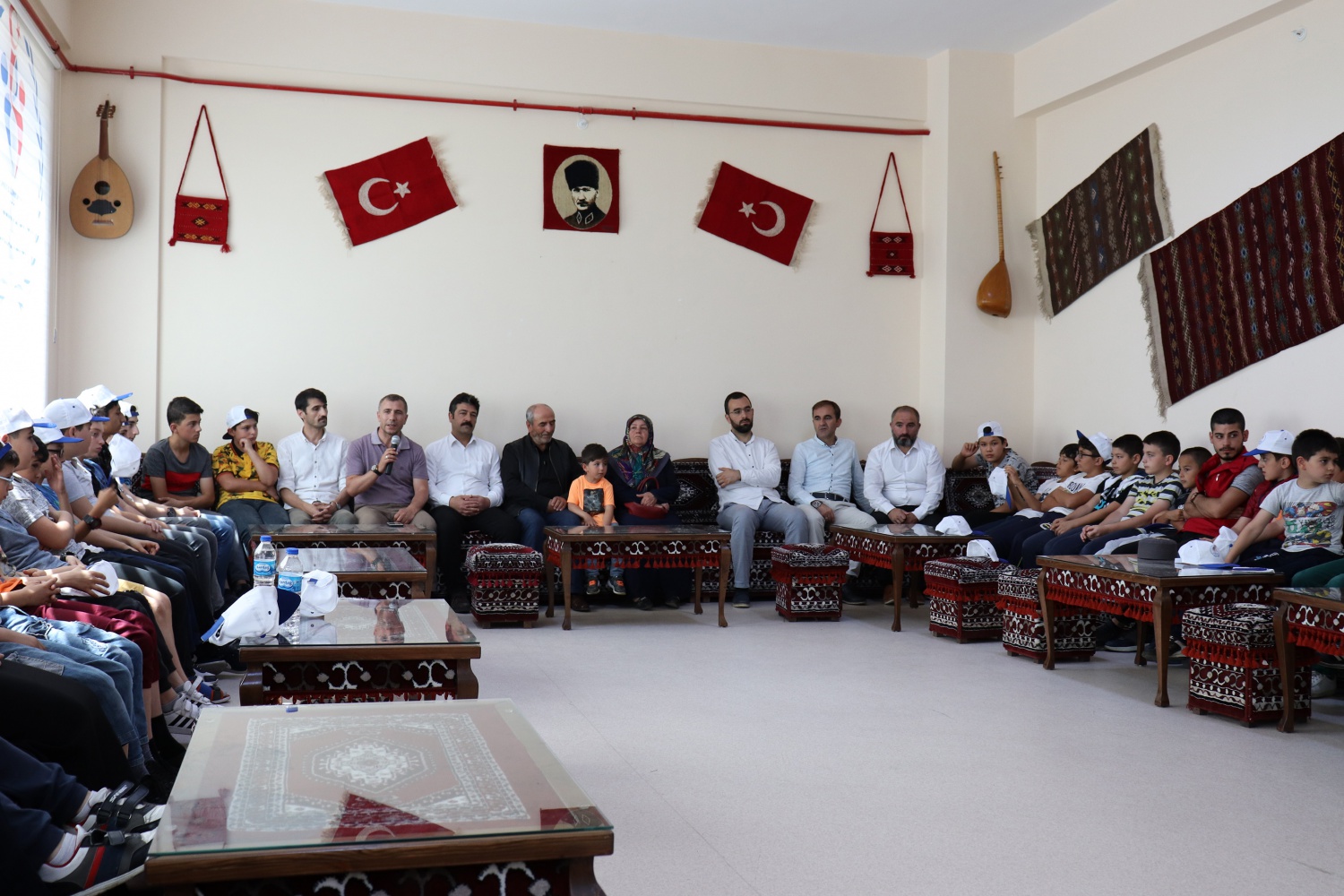 15 Temmuz gazisi Soysal gençlerle buluştu 13