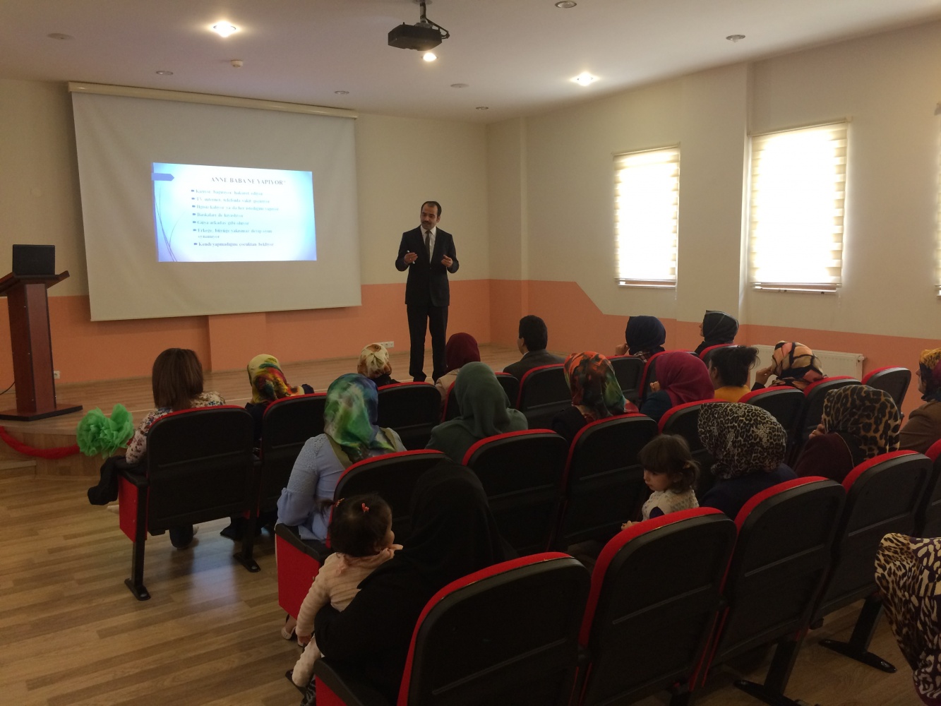 Yıldız Eskicioğlu Anaokulu’nda ‘Çocukla İletişim’ semineri 1