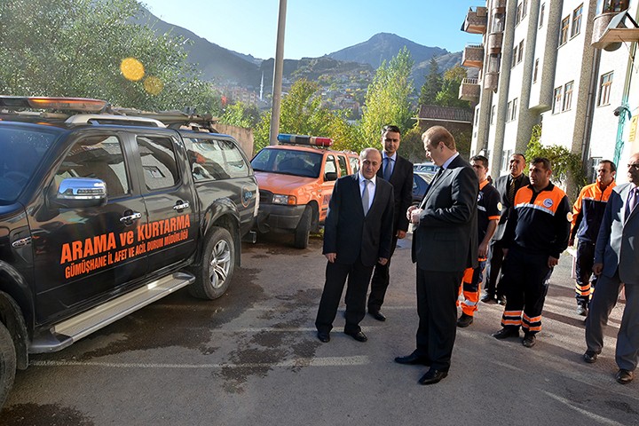 Vali Yavuz Kurumları Ziyaret Etti 6