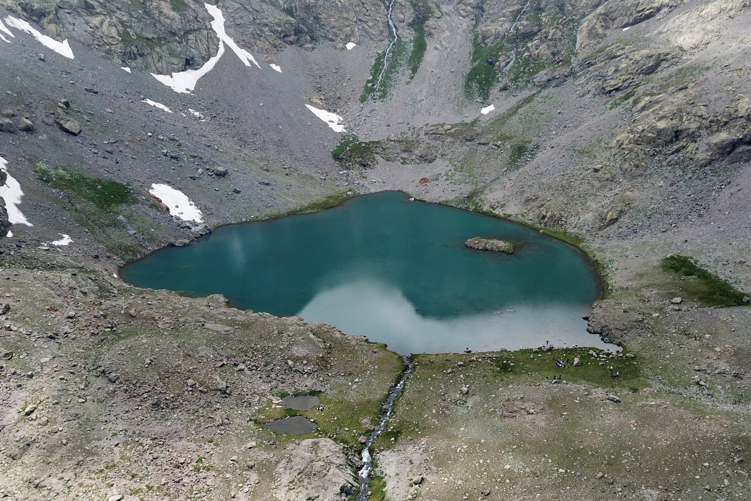 Yüksek zirvelerin cenneti: Artabel Gölleri Tabiat Parkı 66