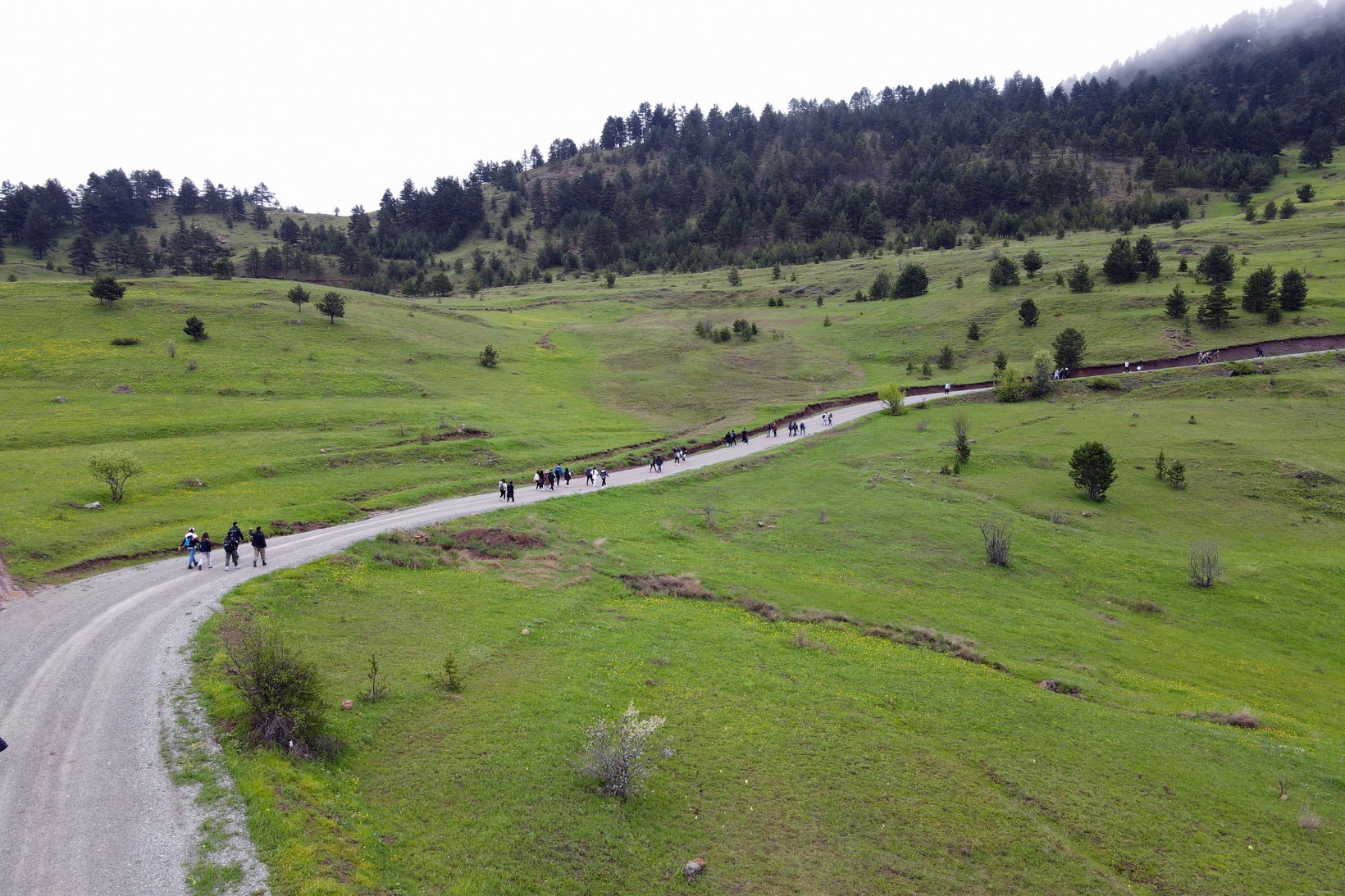 Gençler 19 Mayıs’ı Altınpınar Gölünde kutladı 26