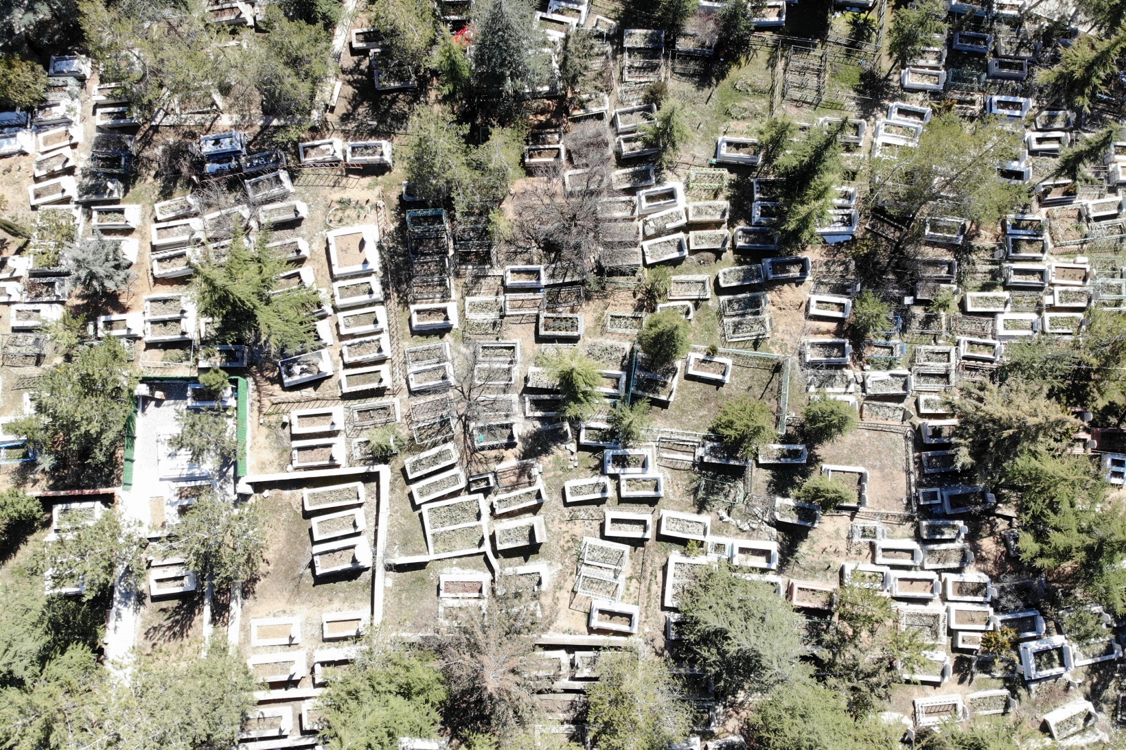 Gümüşhane'de 57 yıllık mezarlıkta kıble tartışması 9