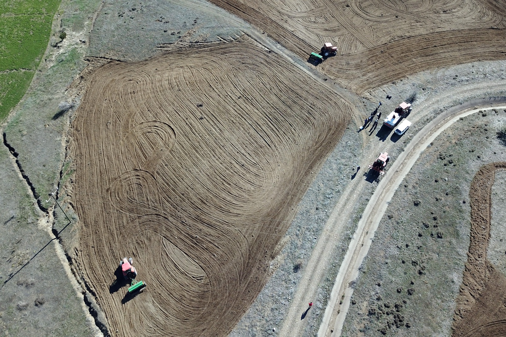 Gümüşhane’de 20 yıldır ekilmeyen tarlalar ekilmeye başlandı 11