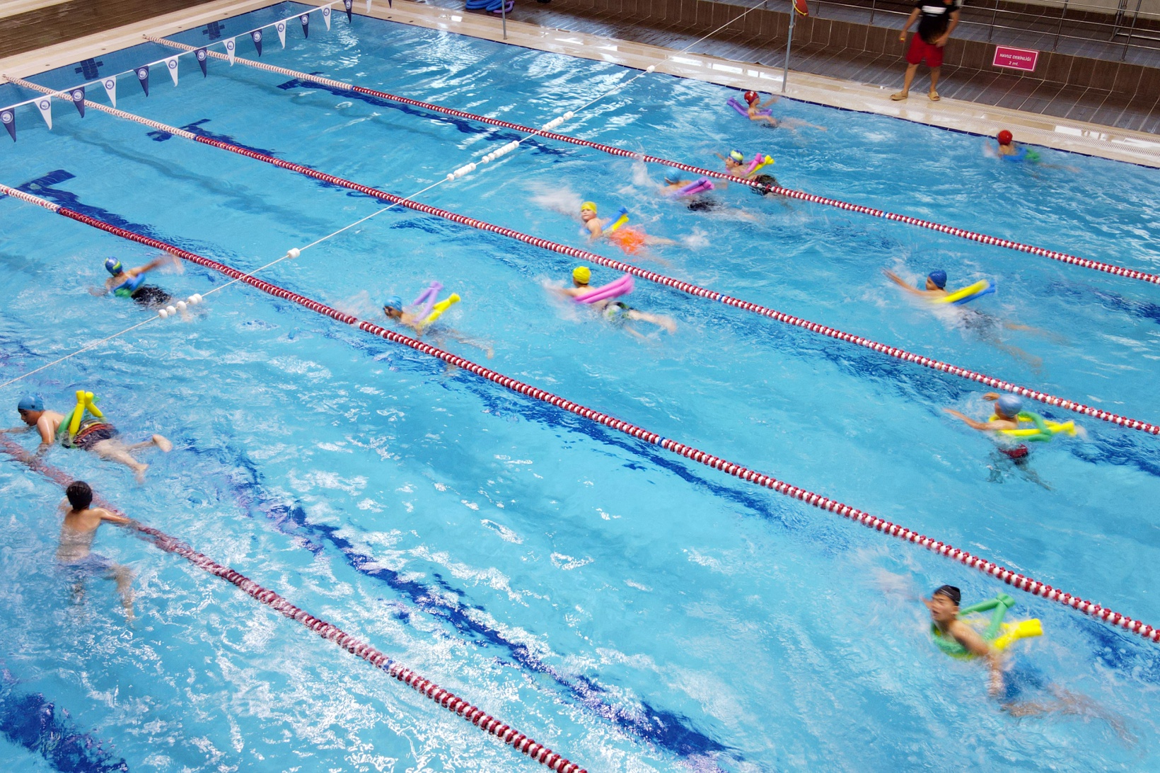 Gümüşhane’de çocuklar önce Kur'an kursuna sonra yüzme kursuna gidiyor 13