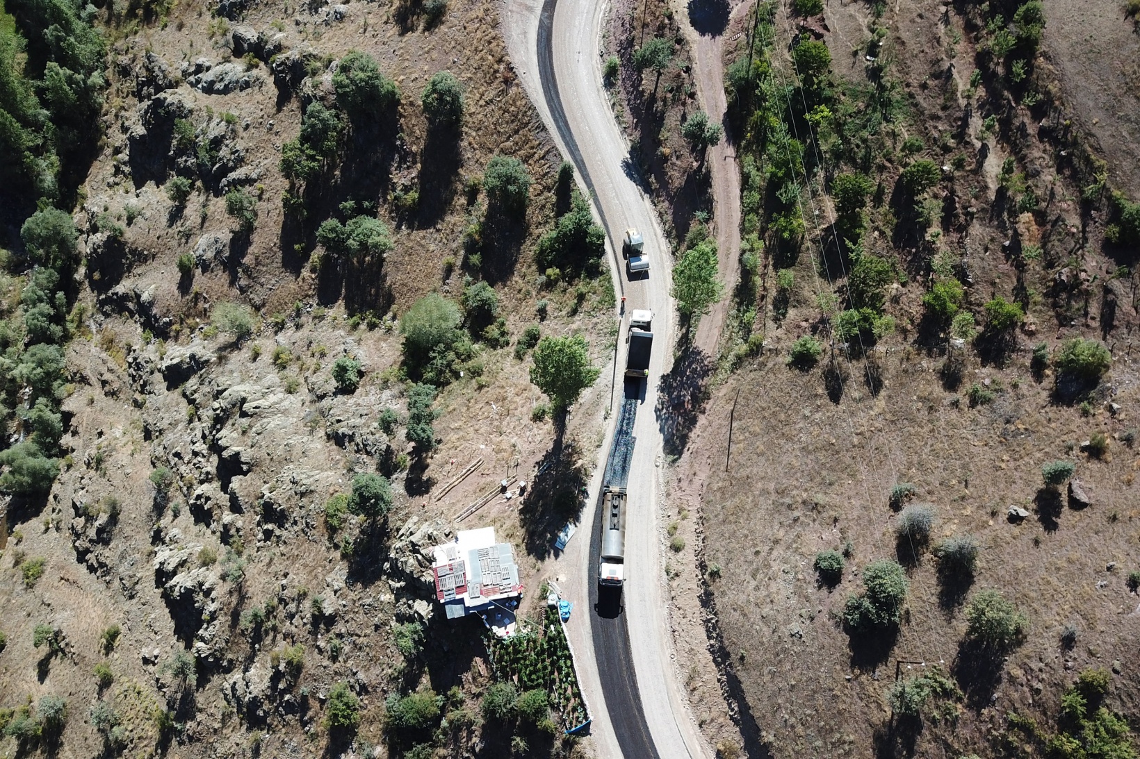 Krom Antik Kentine ulaşımı sağlayan yol asfaltlandı 10