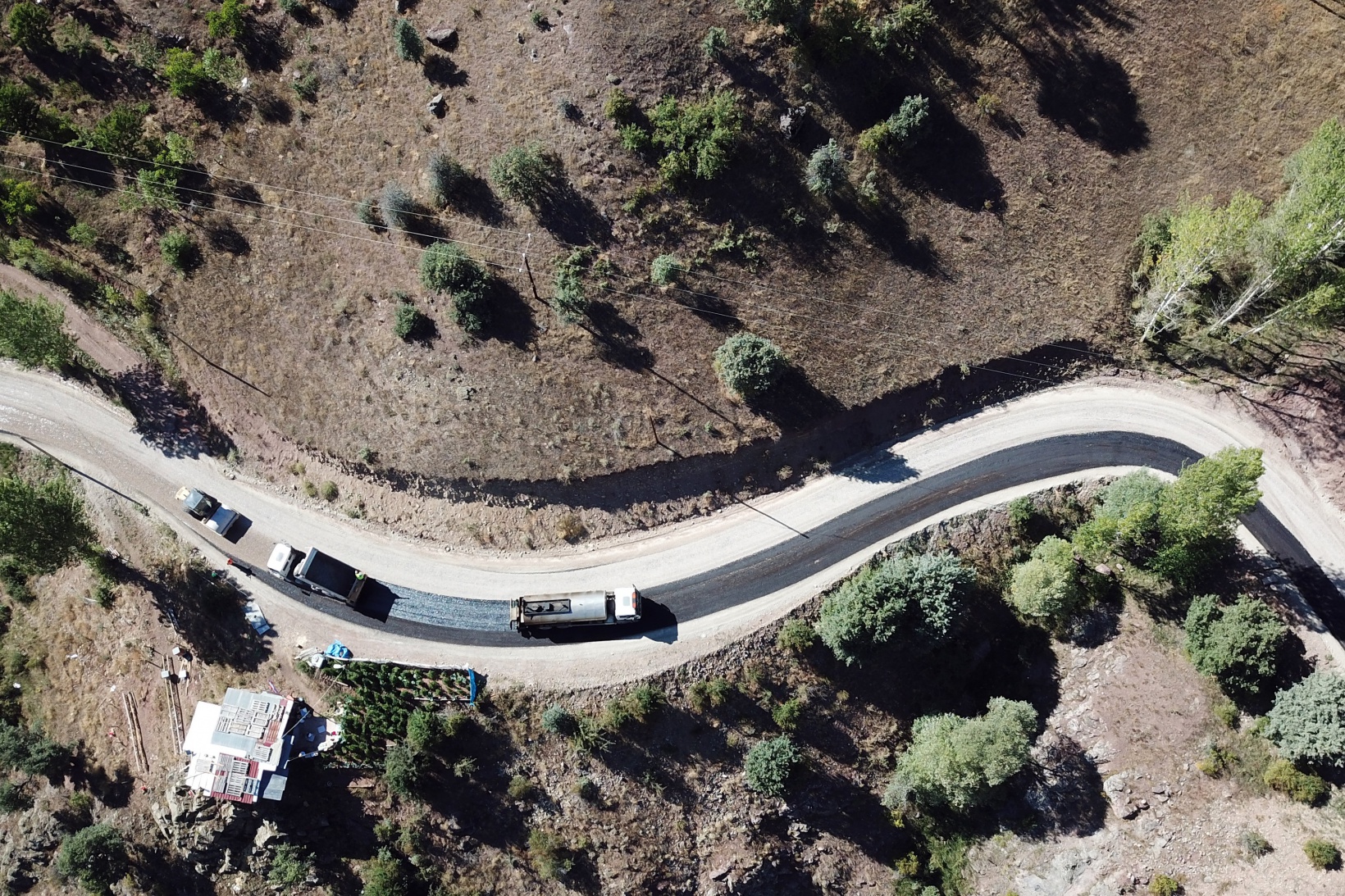 Krom Antik Kentine ulaşımı sağlayan yol asfaltlandı 16