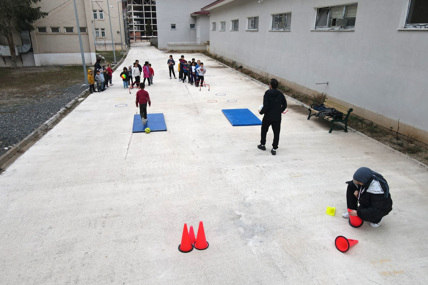 Depremzede çocuklar depremin etkilerini sporla atıyorlar 8