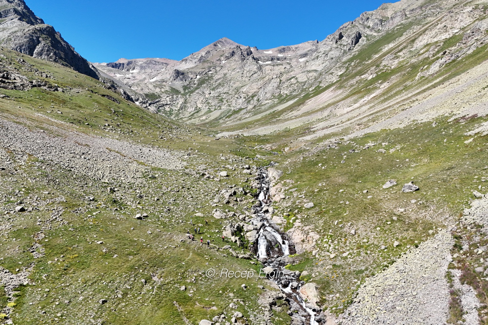 3 bin 333 metrede Yusuf Dikeç pozu verdiler 79