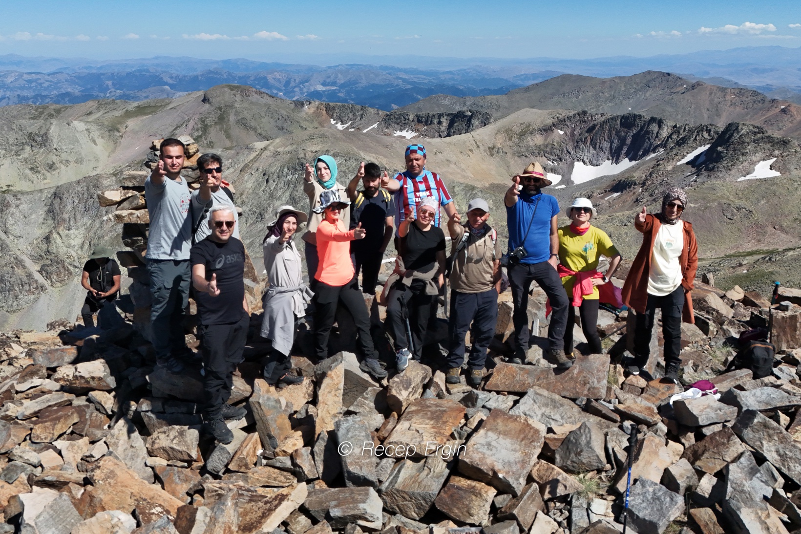 3 bin 333 metrede Yusuf Dikeç pozu verdiler 25