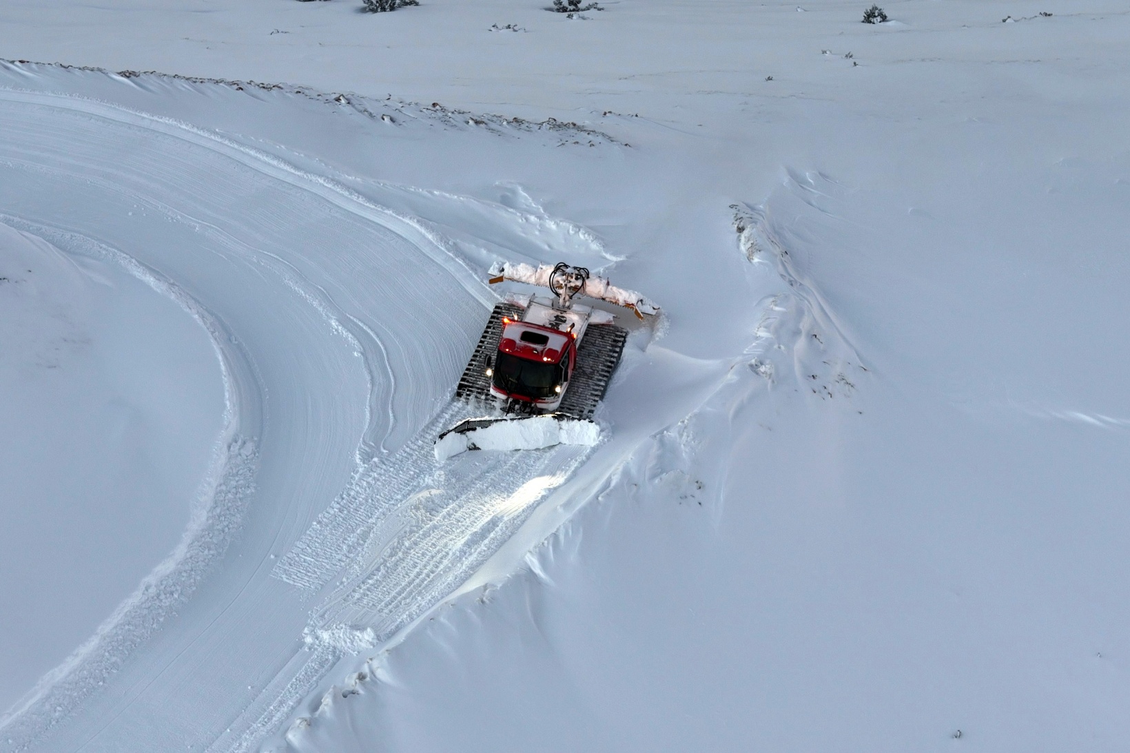 Zigana’da kar kalınlığı 1 metreye yaklaştı 6