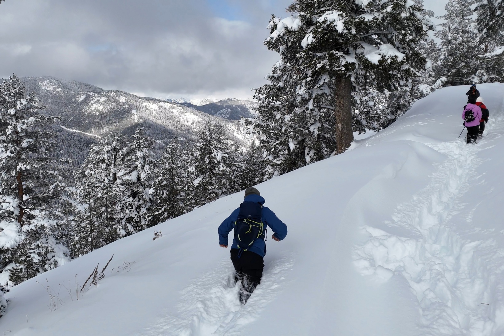 Gümüşhane'nin zirvelerinde kutupları aratmayan yürüyüş 21