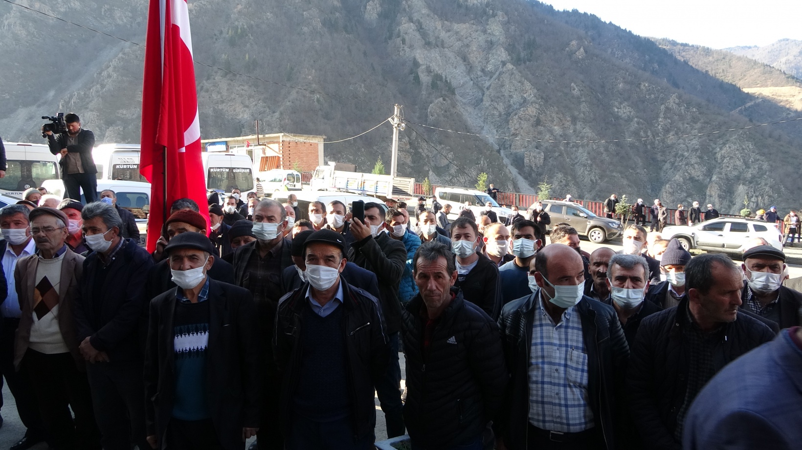 Kürtün'de sınır isyanı 2