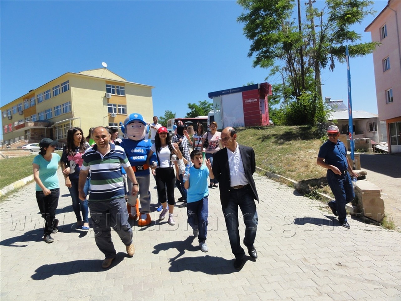 Emniyet'ten Çocuklara Yönelik 'Yalnız Değilsiniz' Etkinliği 2