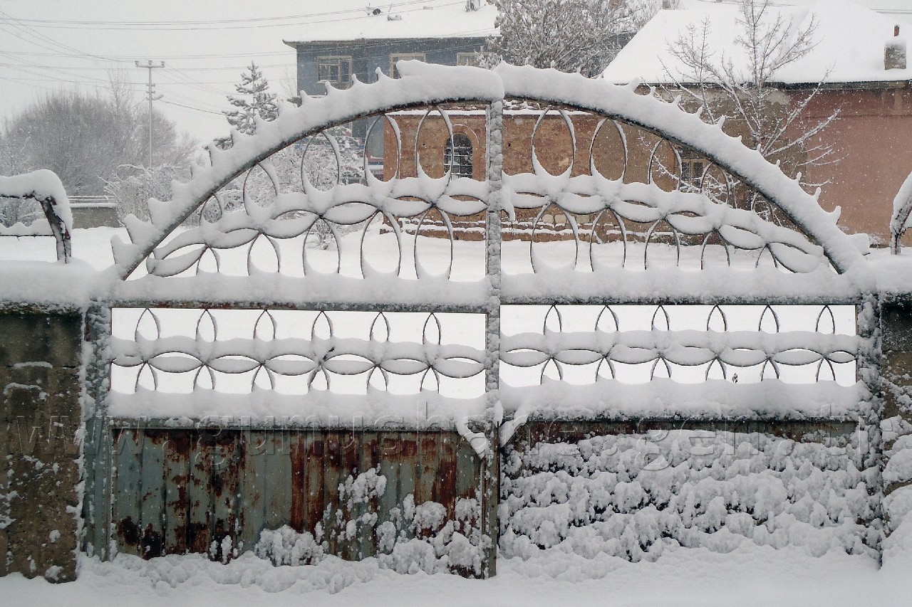 Kelkit güne karla uyandı 2