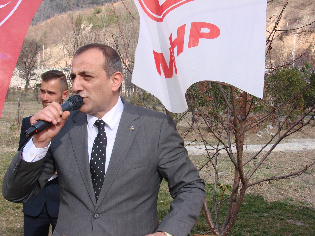 MHP Torul’da aday tanıtım toplantısı düzenledi 11