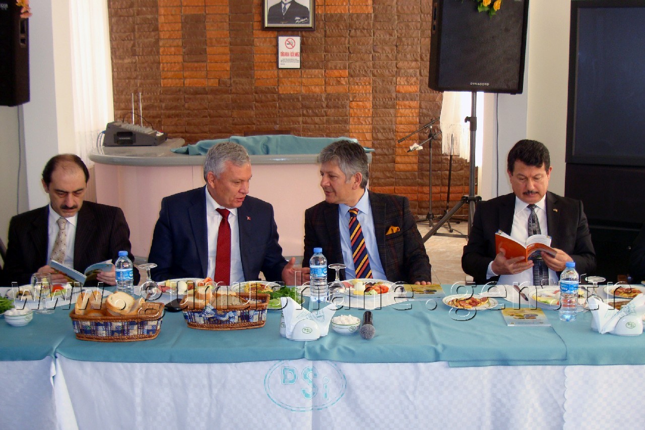 Gümüşhane'de Tarım Zirvesi Düzenlendi 2