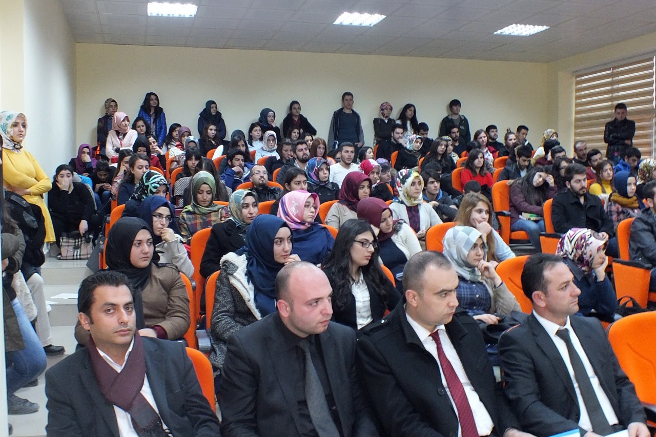 Sağlık Yüksekokulu öğrencilerine söyleşi 1