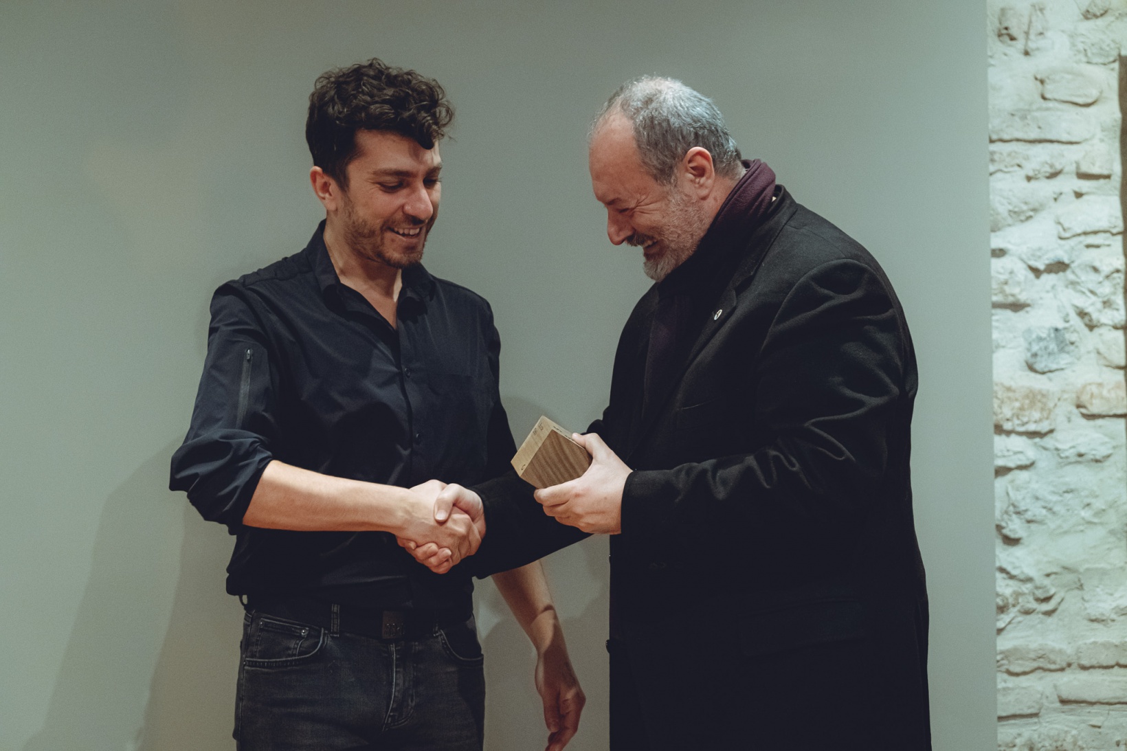 Dolu ödülleri almaya devam ediyor 1