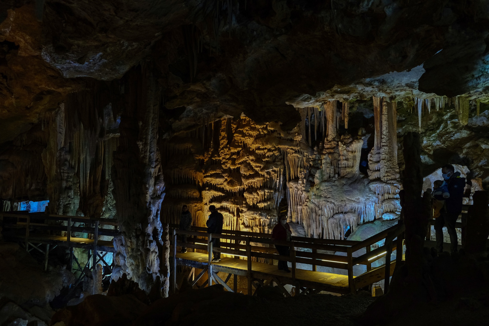 Gümüşhane’nin yer altı sarayında turizm sezonu devam ediyor 2