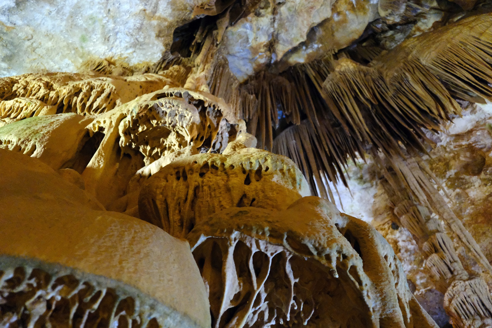 Gümüşhane’nin yer altı sarayında turizm sezonu devam ediyor 21