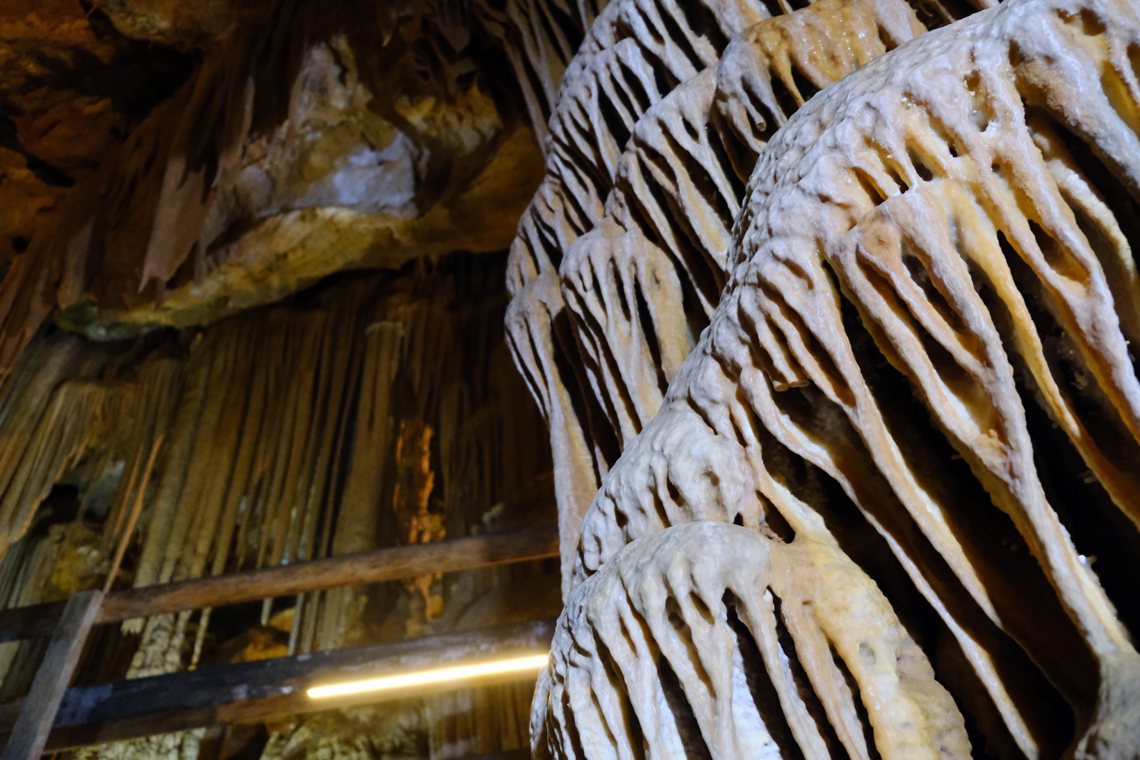Gümüşhane’nin yer altı sarayında turizm sezonu devam ediyor 1