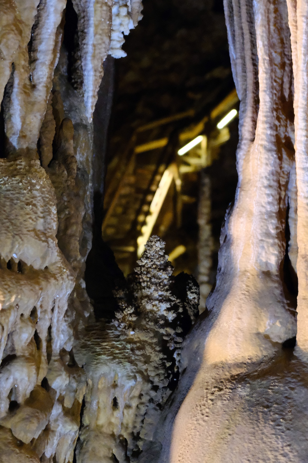 Gümüşhane’nin yer altı sarayında turizm sezonu devam ediyor 6