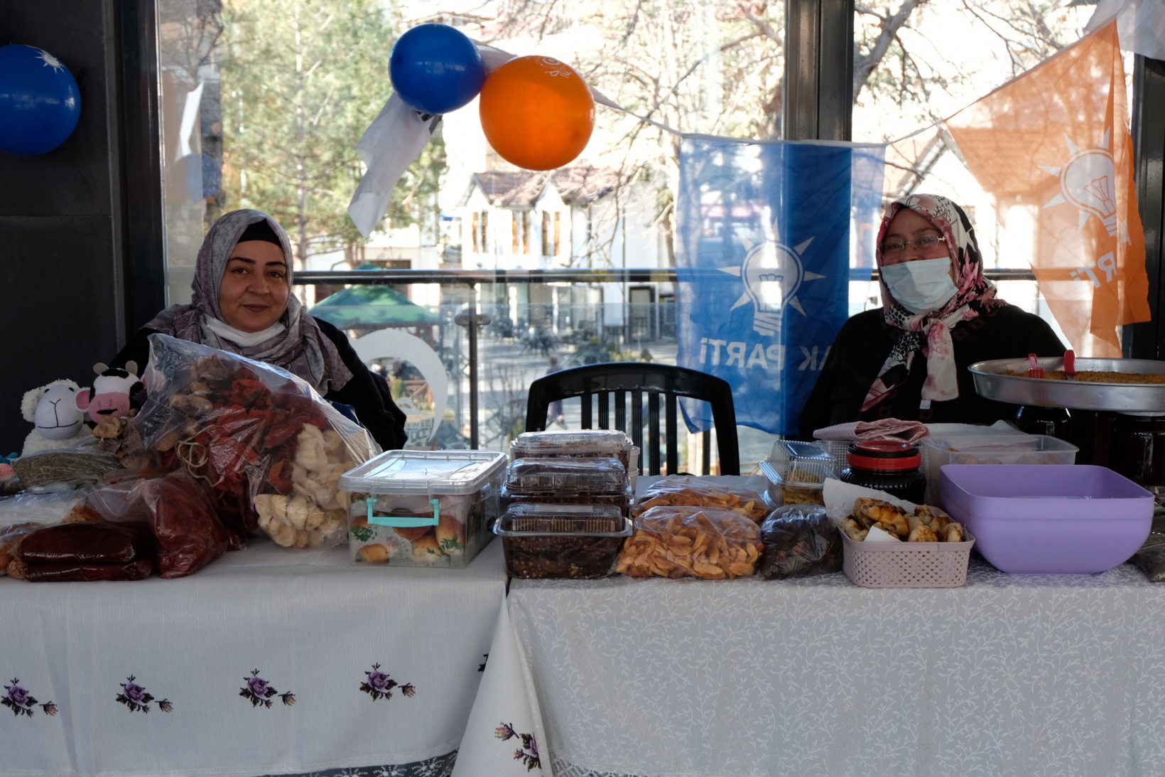 AK Parti’den kadınlar için kermes 7