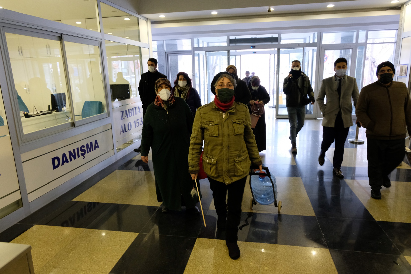 Gümüşhane’de kadınların su isyanı 16