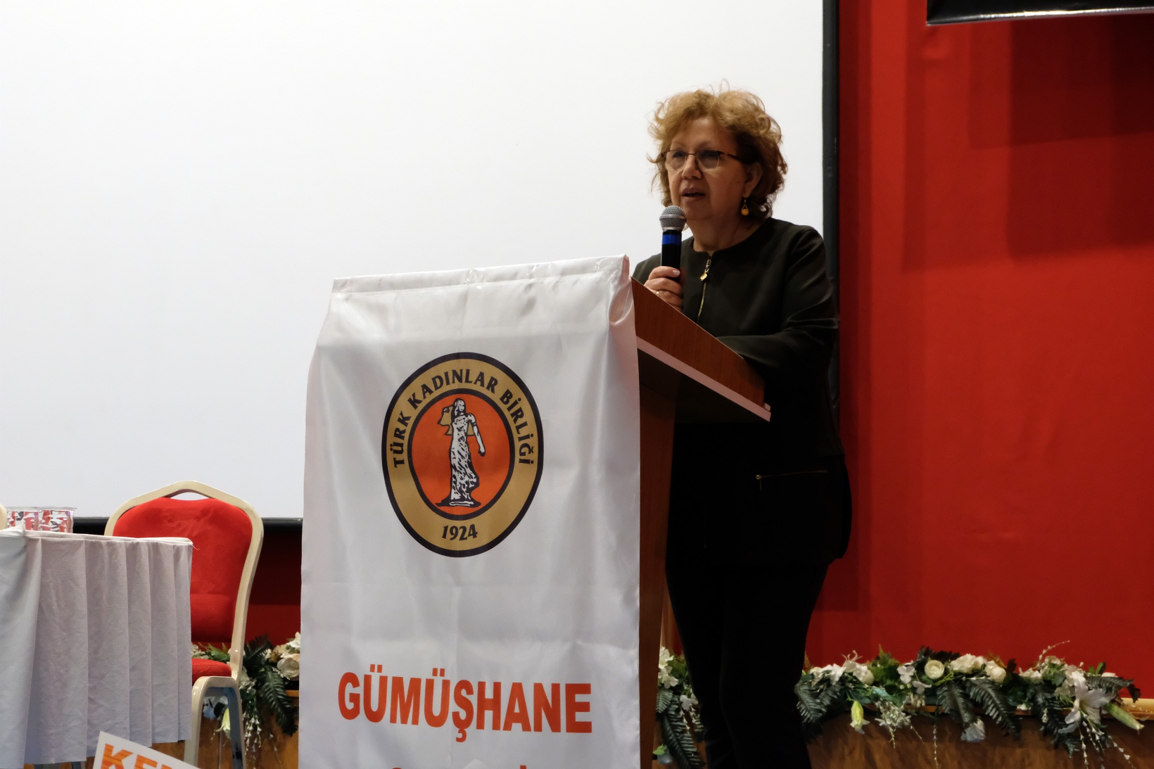 Kadına yönelik şiddetin her boyutu konuşuldu 1