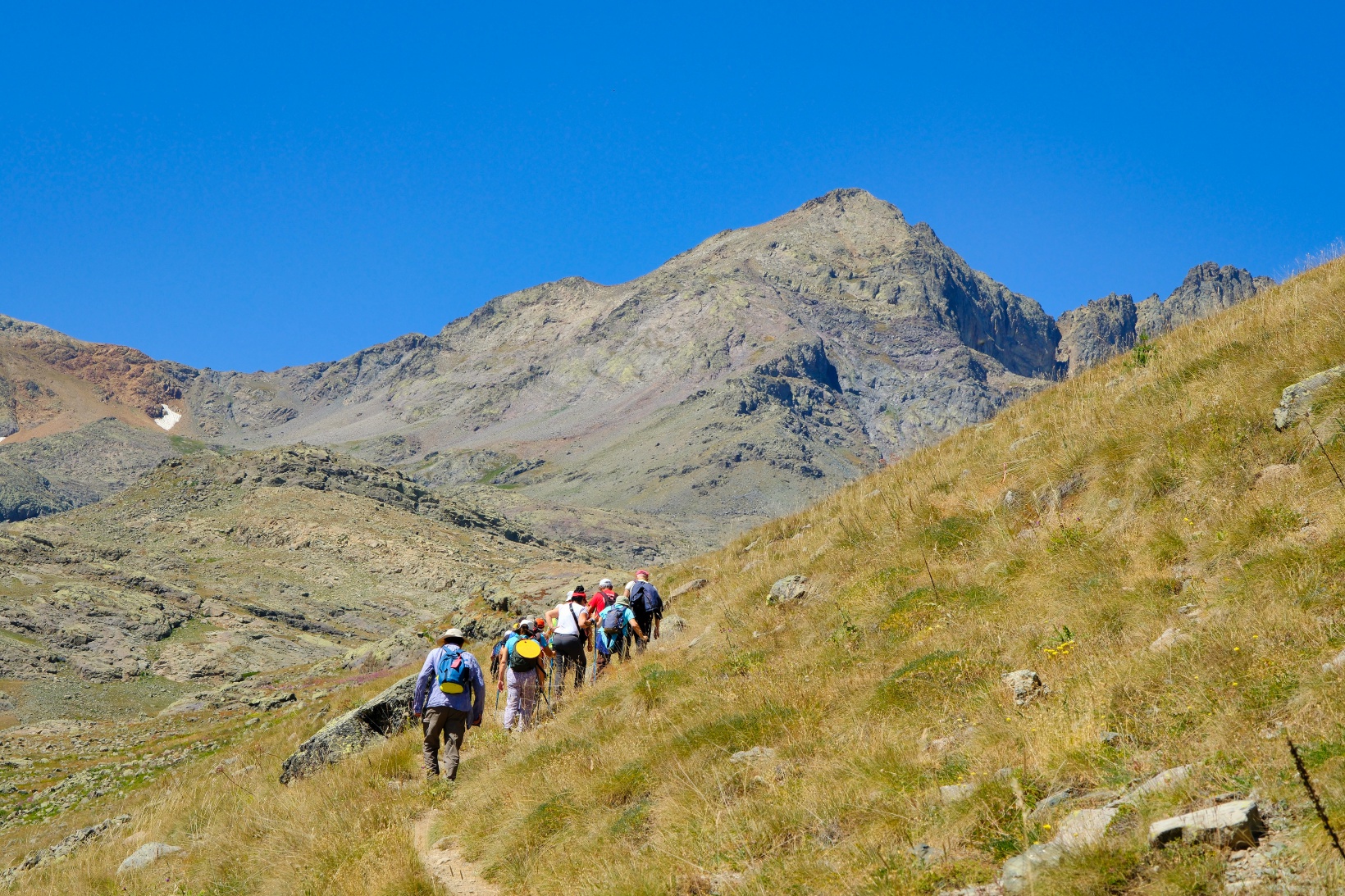 İzmir’den gelip 3 bin metrede serinlediler 20