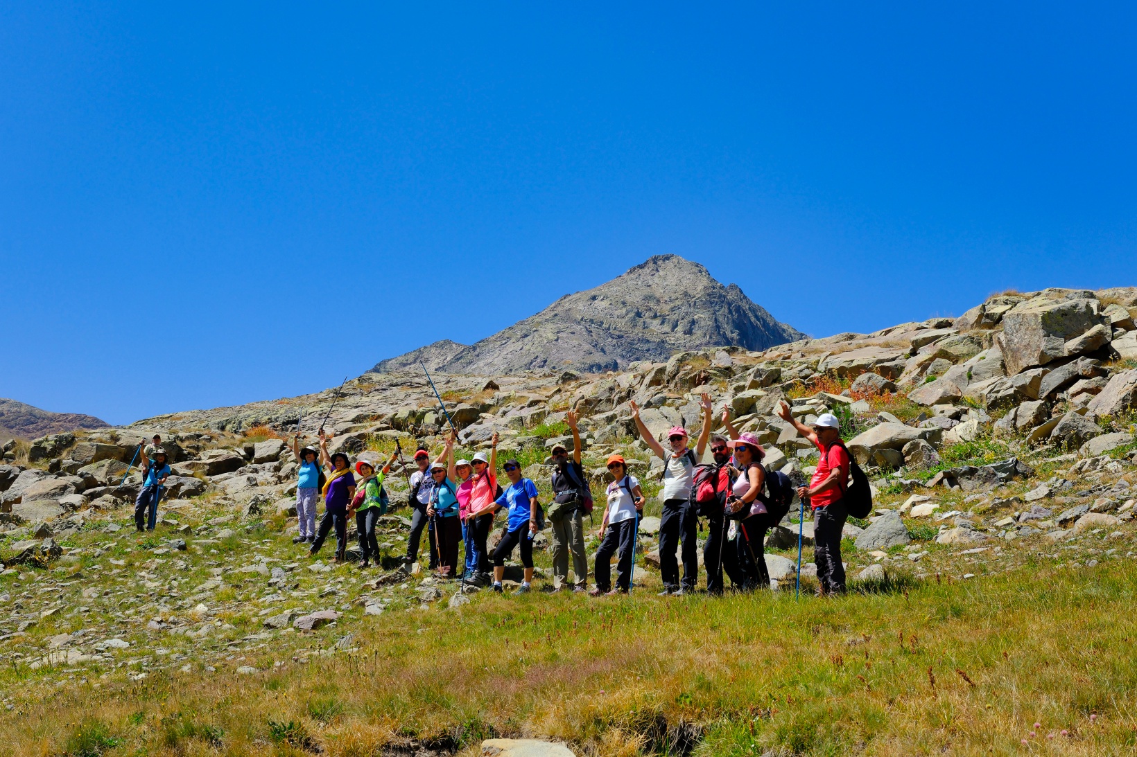 İzmir’den gelip 3 bin metrede serinlediler 16