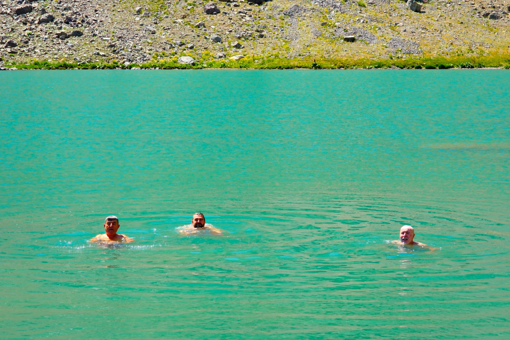 İzmir’den gelip 3 bin metrede serinlediler 17