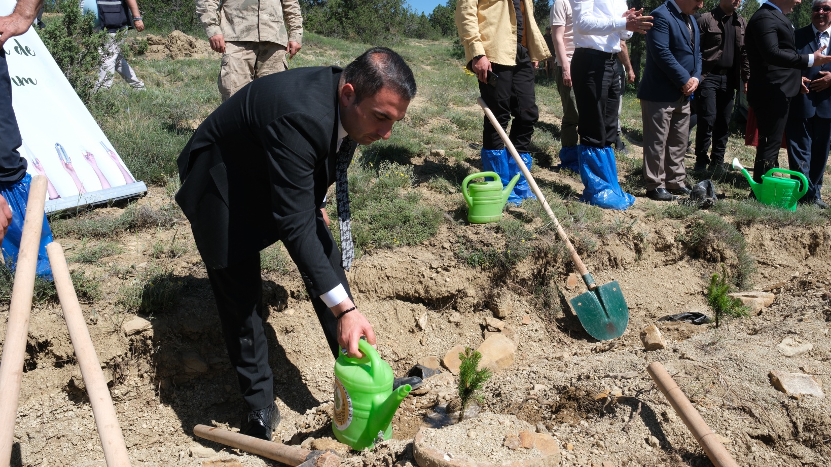Başkan Kara hız kesmiyor 5