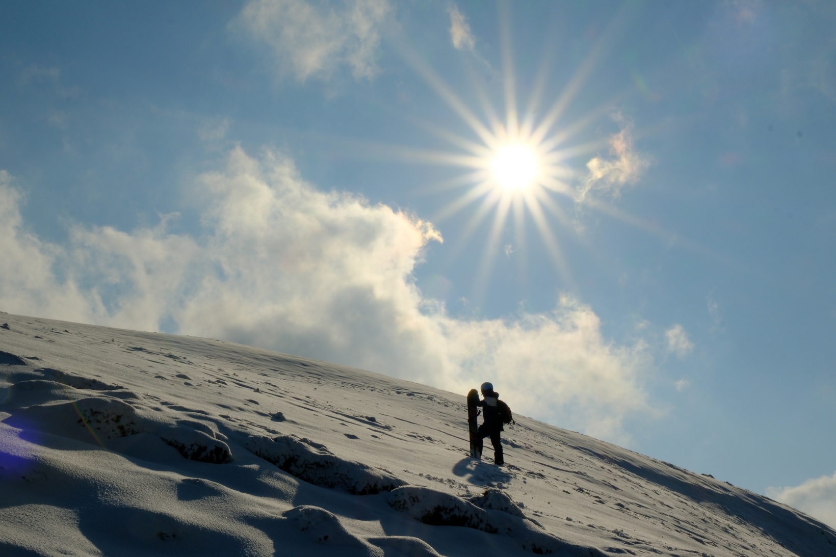 Zigana’nın zirvelerinde 5 yıldır devam eden snowboard keyfi 2