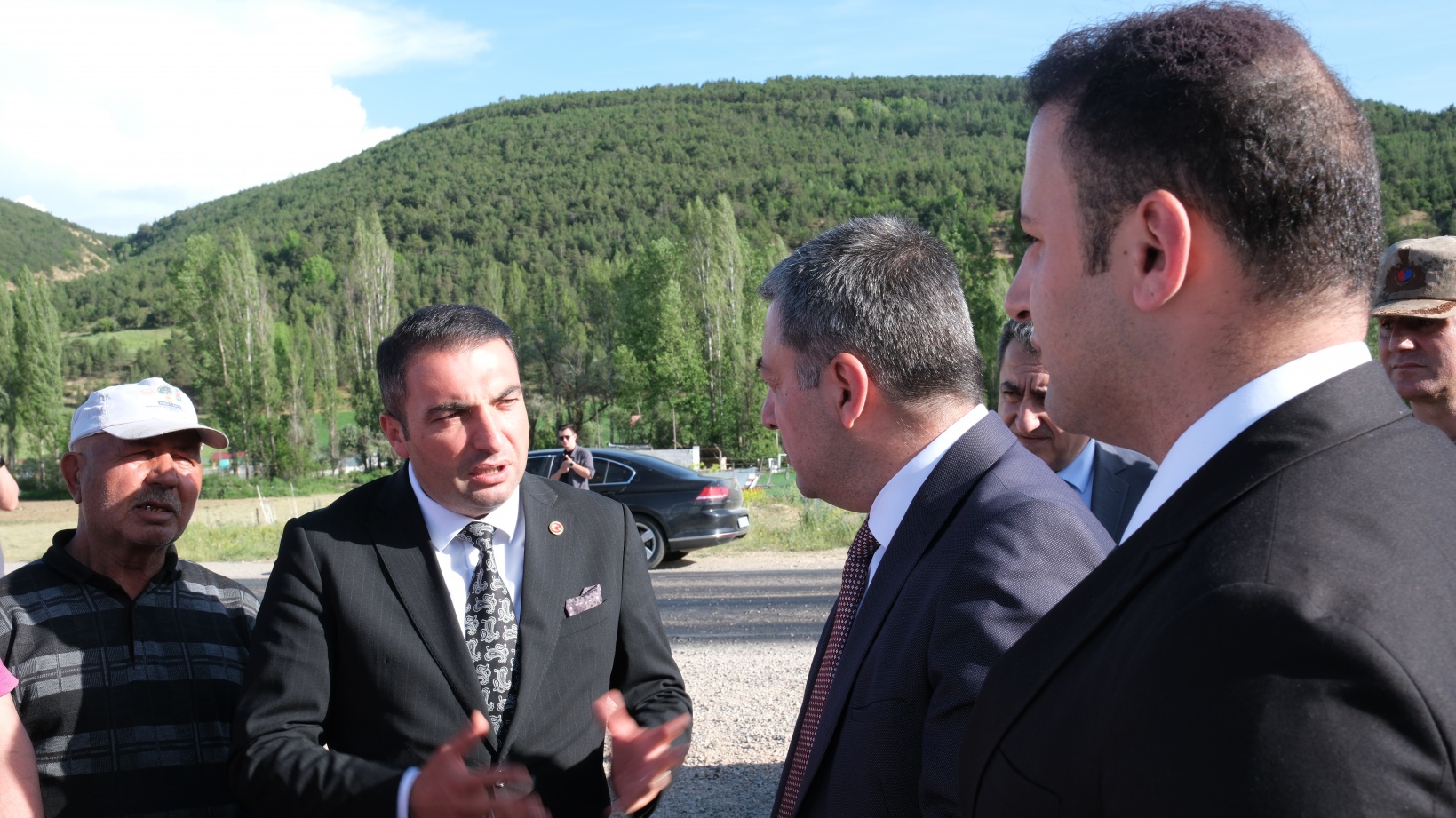 Başkan Kara hız kesmiyor 9